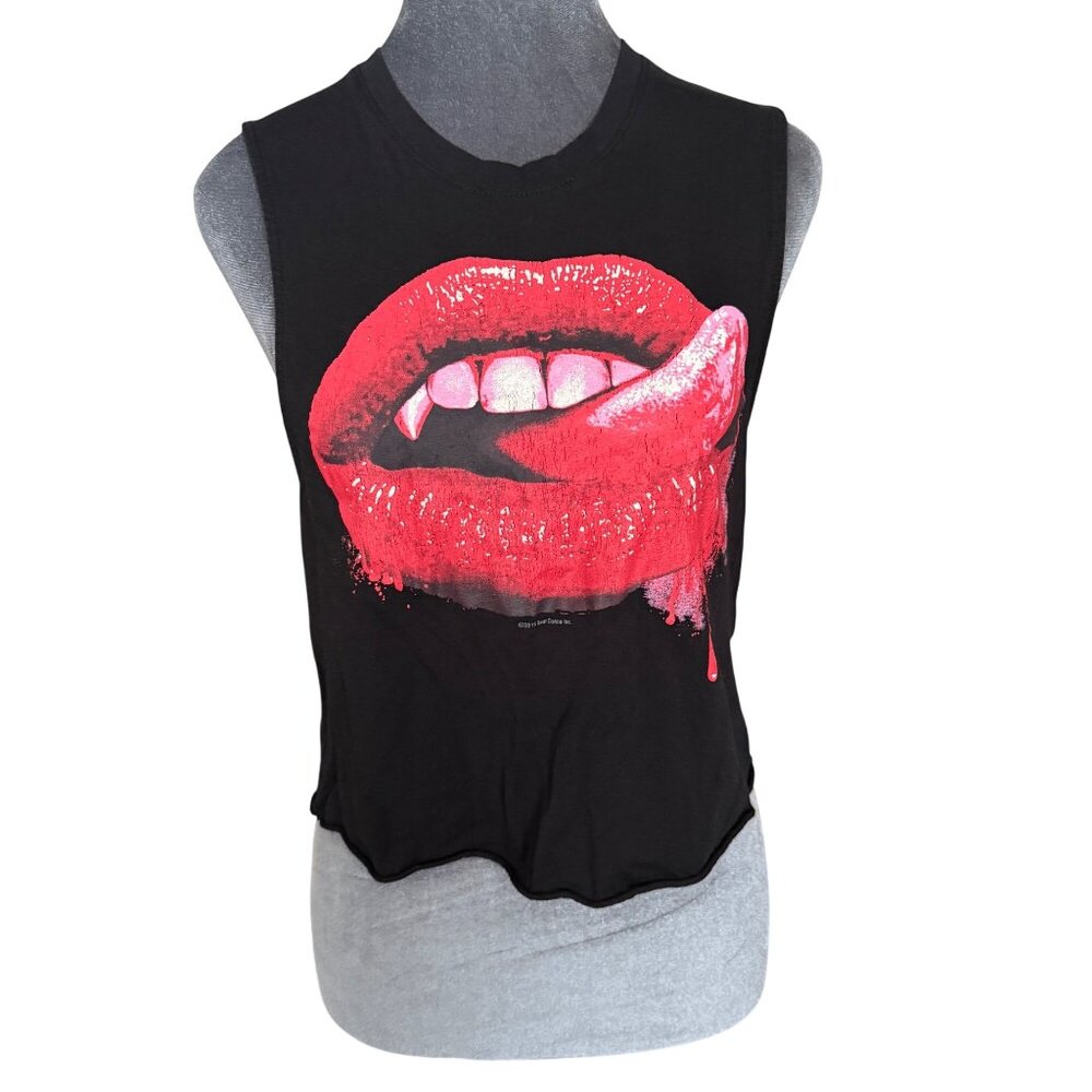 Womens Black Sleeveless Graphic Crop Top With Red Lips Print Cotton Blend Size M